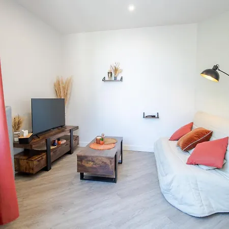 Aux Deux Rives Apartment